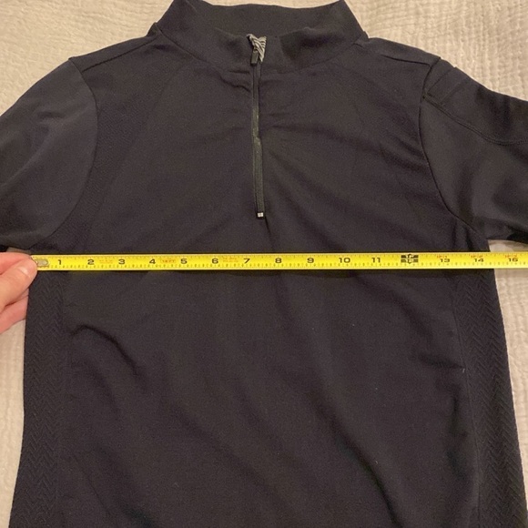 Jilla British Design back long sleeves sport top. Size S - Picture 6 of 8